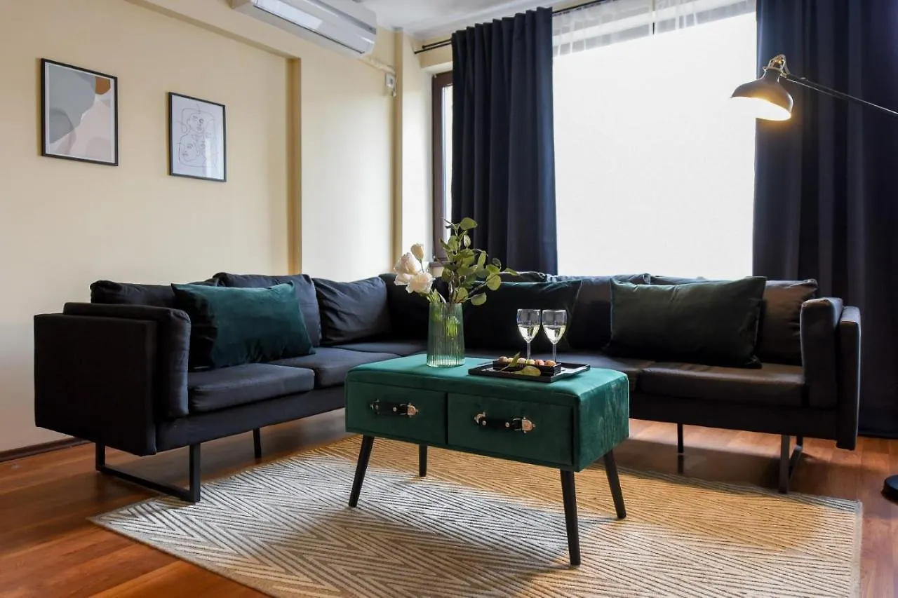 The Chic & Modern Apartment - Homey בוקרשט